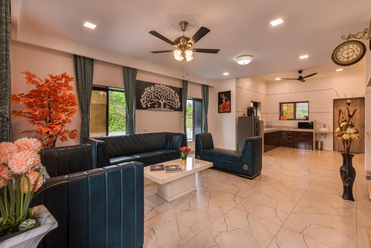 Saffronstays Aster, Plunge Pool Villa With Garden, Lonavala Esterno foto